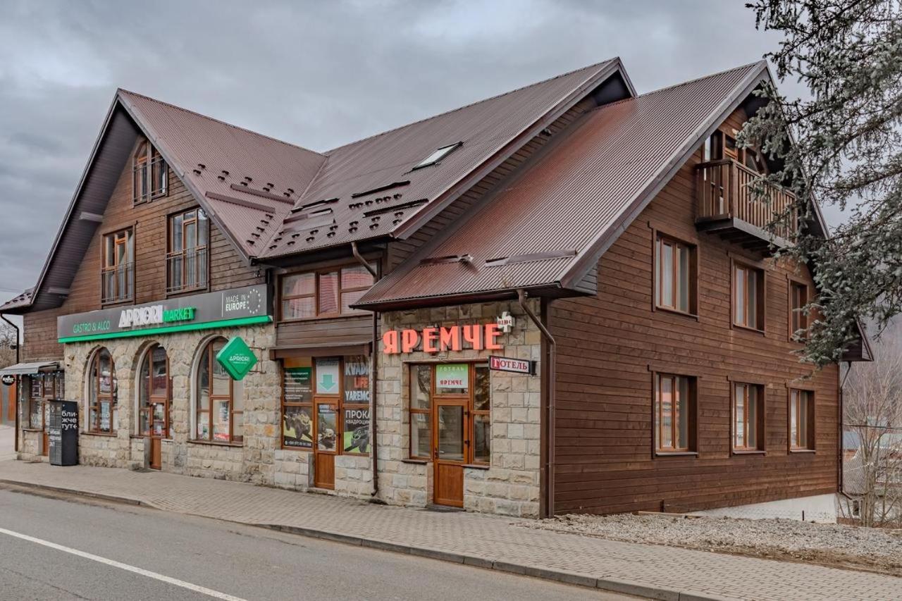 Готель "Yaro" Yaremche Exterior photo